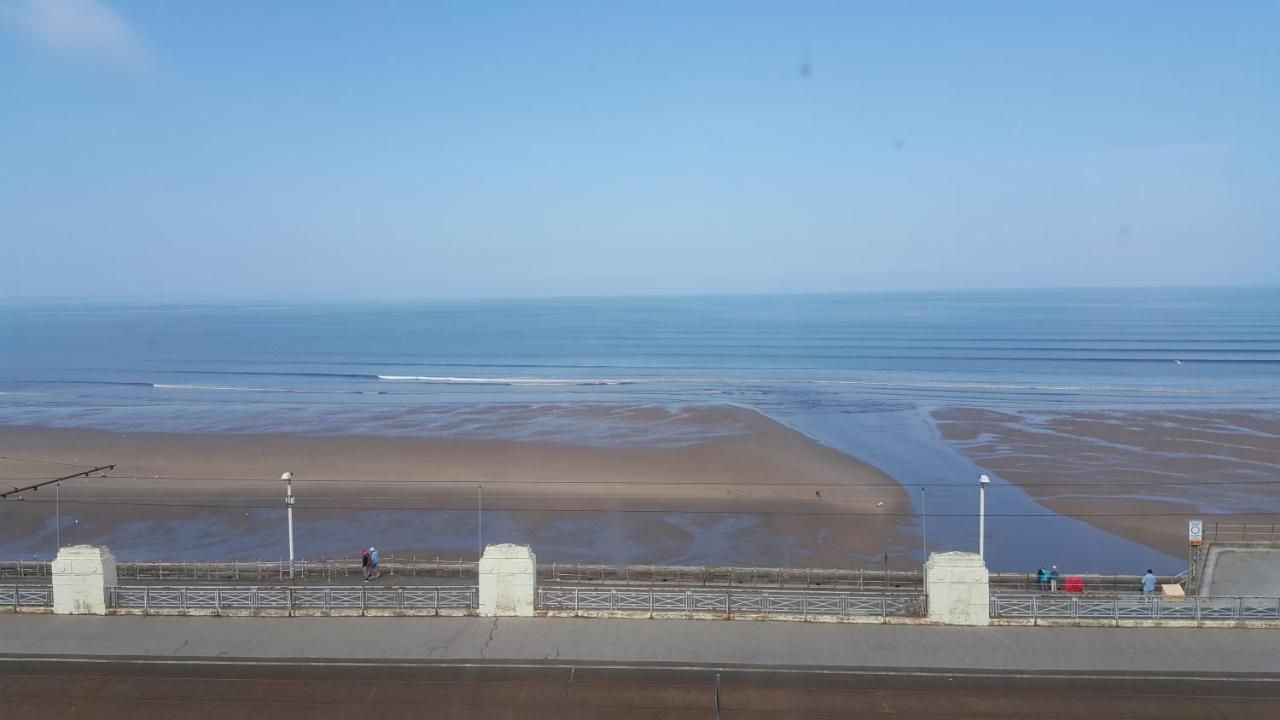 The Coast Bed & Breakfast Blackpool Exterior foto